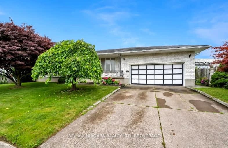 5542 Emery Street, Niagara Falls | Image 1