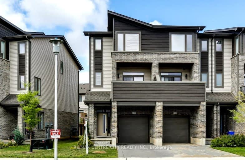 2092 Meadowgate Boulevard, London | Image 1