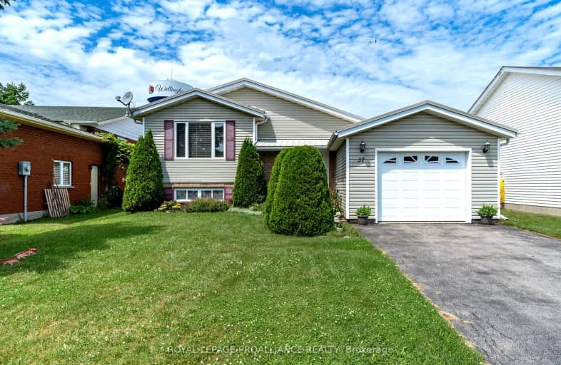 37 Harbourview Crescent, Prince Edward County | Image 1