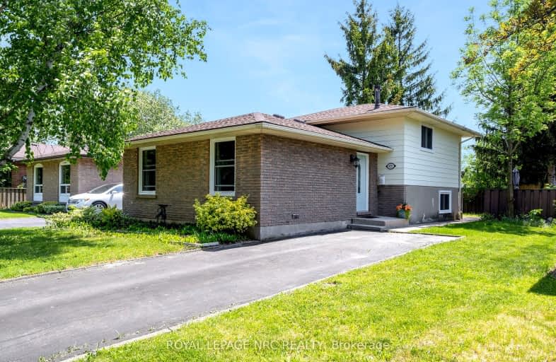 8252 Paddock Trail Drive, Niagara Falls | Image 1