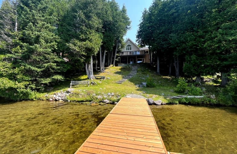 1990 White Lake Road E, Douro-Dummer | Image 1