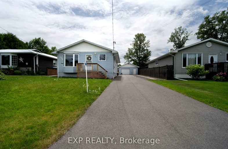 31 Spruce Drive, Temagami | Image 1