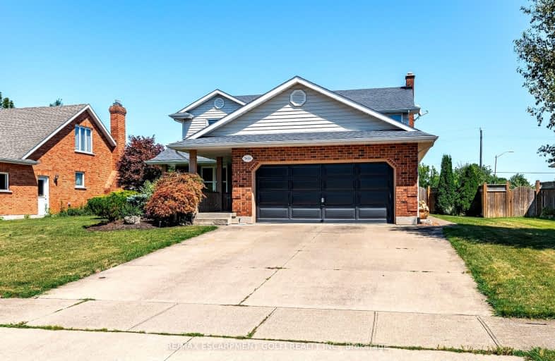 7624 Bernadette Crescent, Niagara Falls | Image 1