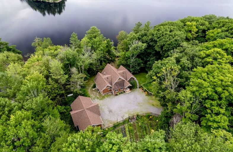 3-1058 Whites Road, Muskoka Lakes | Image 1