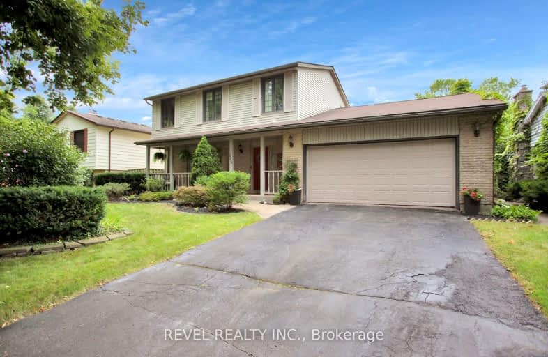 112 Applewood Crescent, London | Image 1