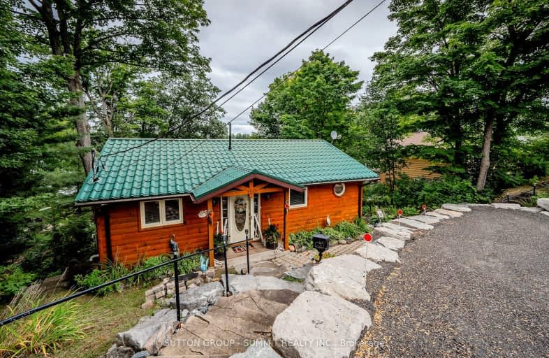 160 HILL Street, Gravenhurst | Image 1