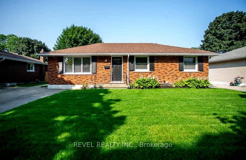 16 Acorn Lane, Brantford | Image 1