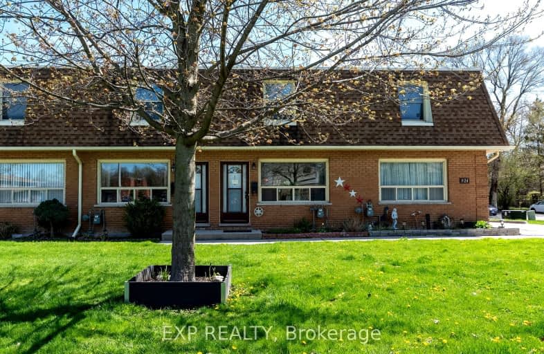 922 Notre Dame Drive, London | Image 1