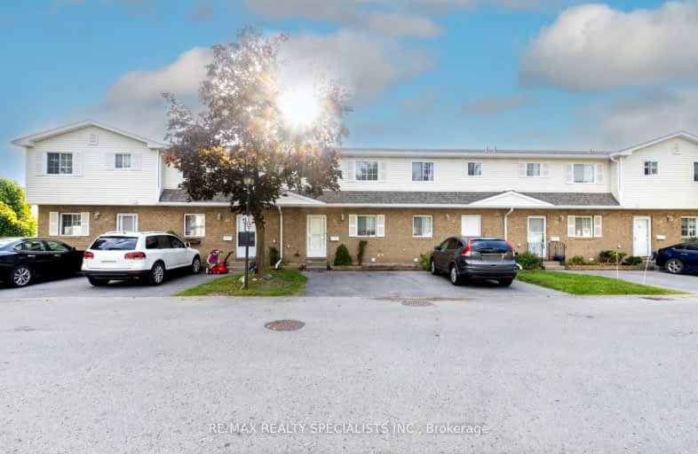 22-8136 Coventry Road, Niagara Falls | Image 1