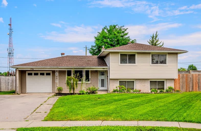 1704 Holley Crescent, Cambridge | Image 1