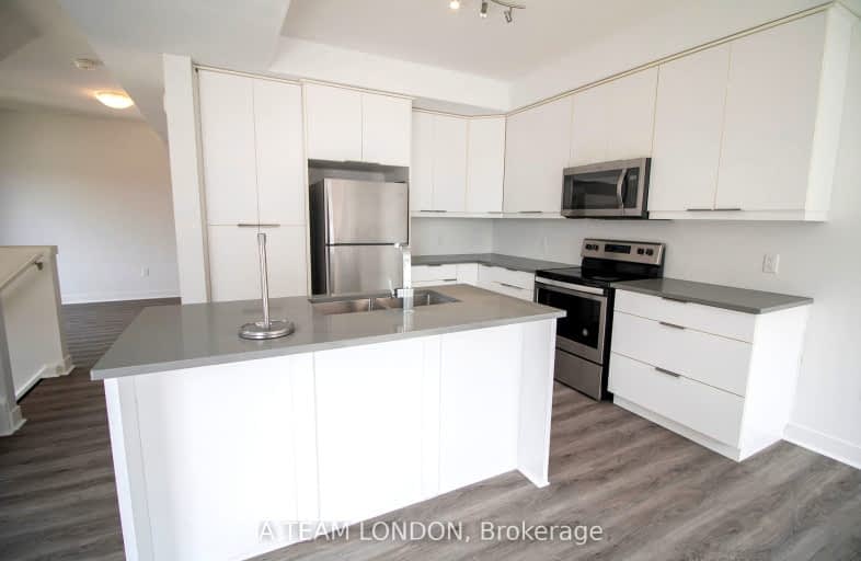 956-956 Georgetown Drive, London | Image 1