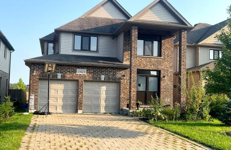 1969 CEDARPARK Drive North, London | Image 1