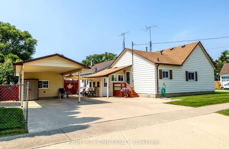 31 Colwell Street, Chatham-Kent | Image 1