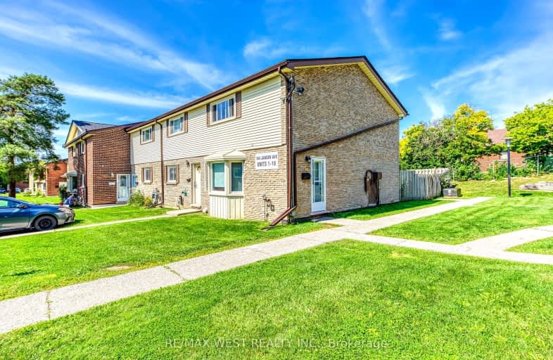 16-144 Jansen Avenue, Kitchener | Image 1