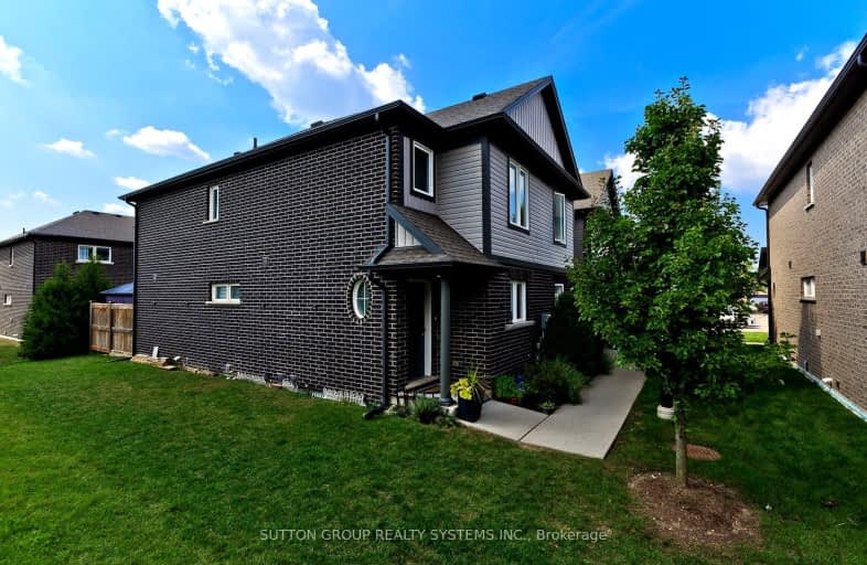 50-7768 Ascot Circle, Niagara Falls | Image 1