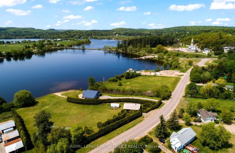 137A Lakeshore Drive, Madawaska Valley | Image 1