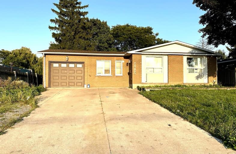 5922 Kalar Road, Niagara Falls | Image 1