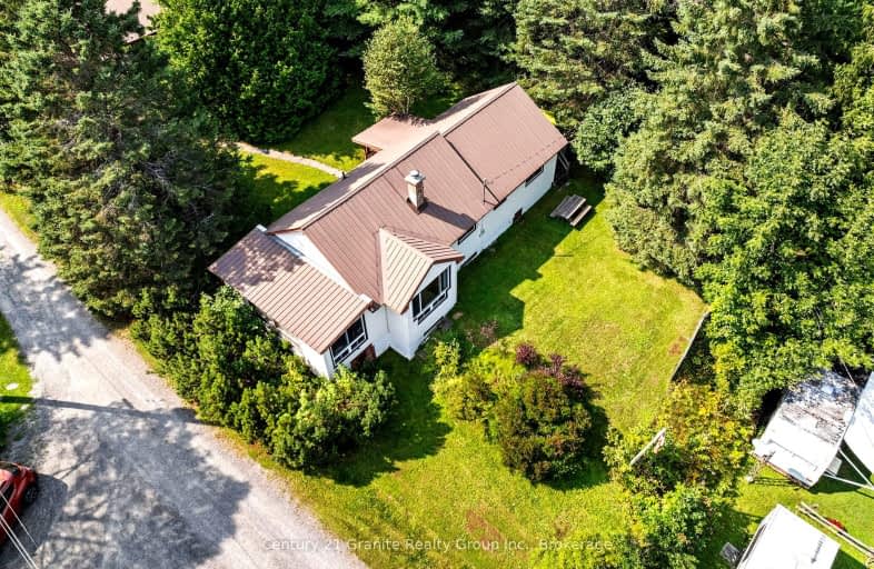 1017 Harvest Moon Lane, Algonquin Highlands | Image 1