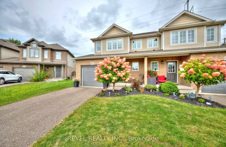 8811 Silverstar Court, Niagara Falls | Image 1