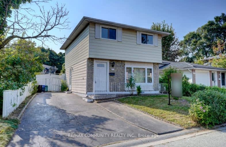 424 Pinetree Crescent, Cambridge | Image 1