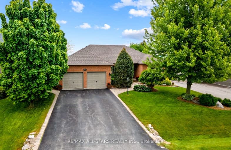 215 Southcrest Drive, Kawartha Lakes | Image 1