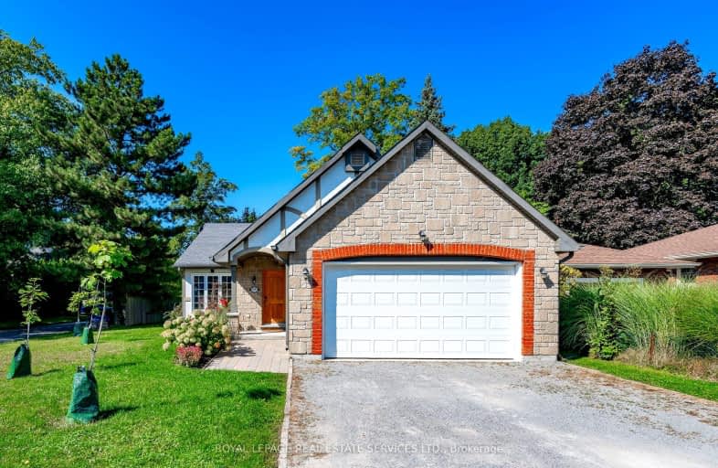 1890 Lakeshore Road, Niagara on the Lake | Image 1
