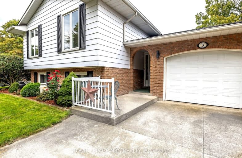 3 Lakebreeze Crescent, St. Catharines | Image 1