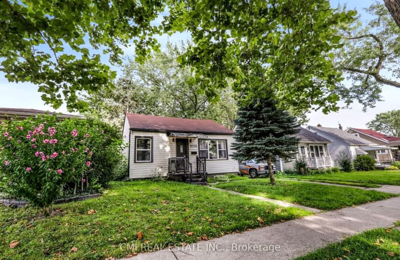 1226 Wigle Avenue, Windsor | Image 1