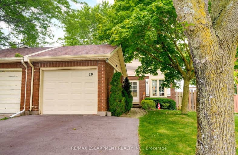 20 Elmvale Court, Haldimand | Image 1