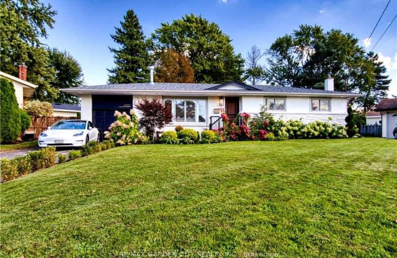 4652 Queensway Gardens, Niagara Falls | Image 1