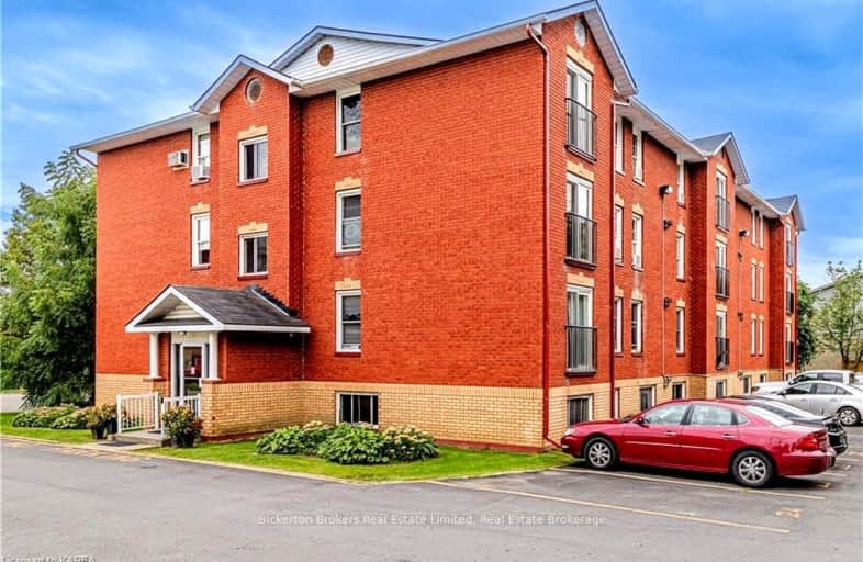 401-540 TALBOT Place, Gananoque | Image 1