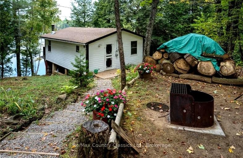 1054 Earl Bay Lane, North Frontenac | Image 1