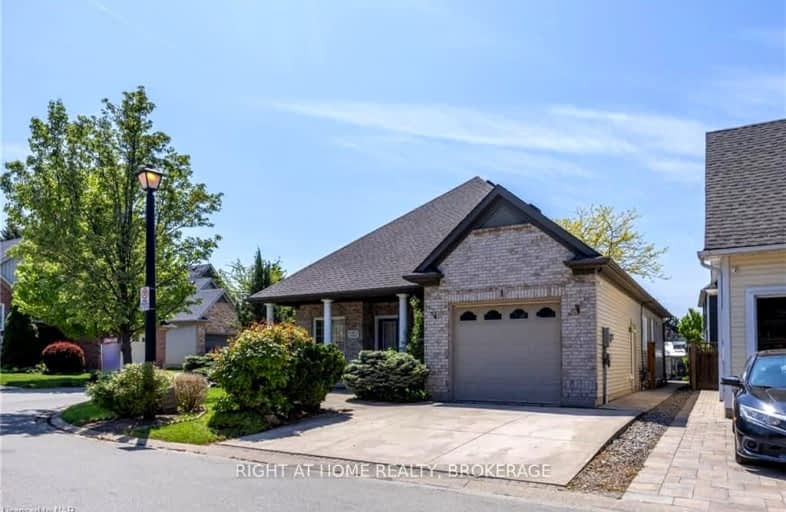 1 ZINFANDEL Court, Niagara on the Lake | Image 1