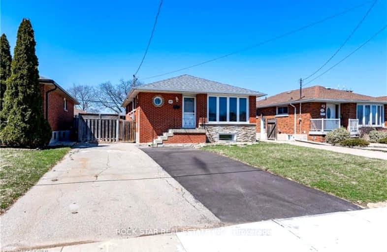 Lower-40 Clarendon Avenue, Hamilton | Image 1