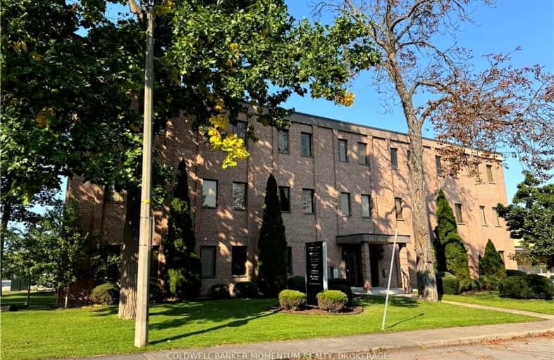 104-4701 SAINT CLAIR Avenue, Niagara Falls | Image 1