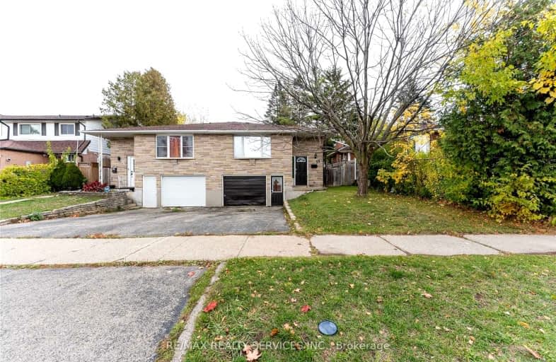 32 Obermeyer Drive, Kitchener | Image 1