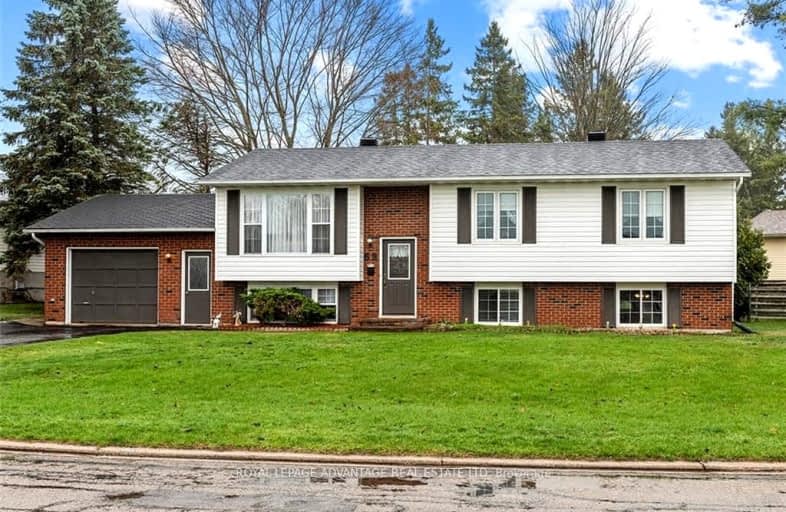 69 COLONEL BY Crescent, Smiths Falls | Image 1