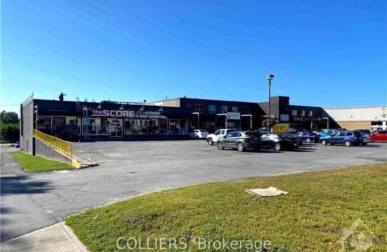 302-15-39 CHAMBERS Street, Smiths Falls | Image 1