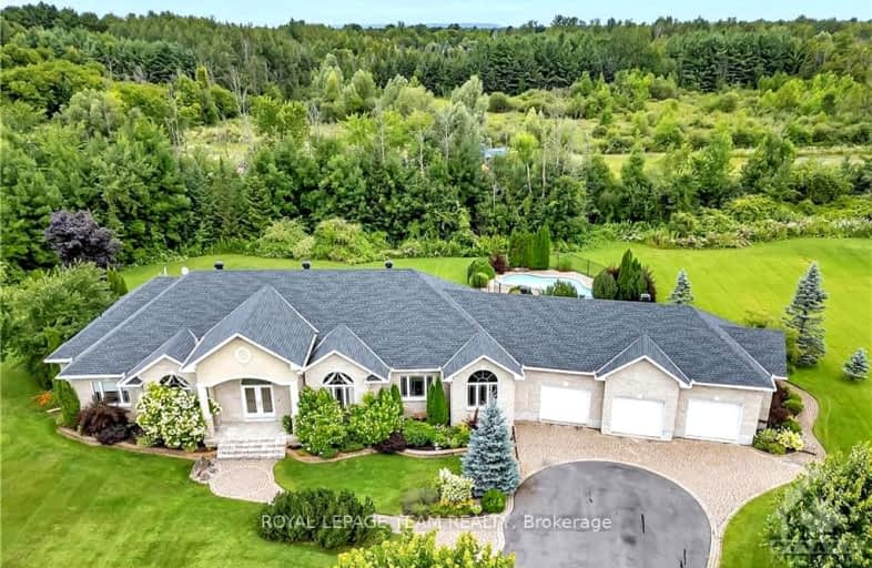 5737 STUEWE Drive, Manotick - Kars - Rideau Twp and Area | Image 1