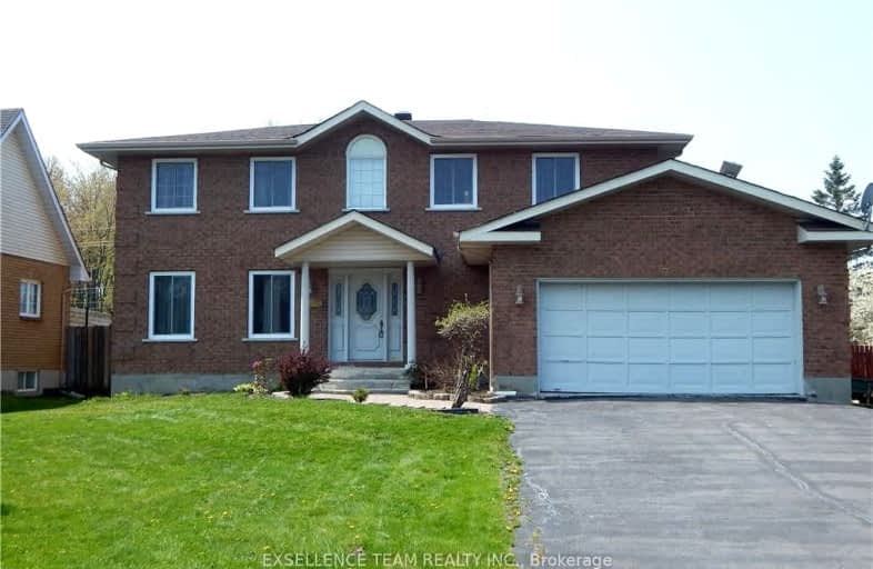 1701 BLAKELY Drive, Cornwall | Image 1