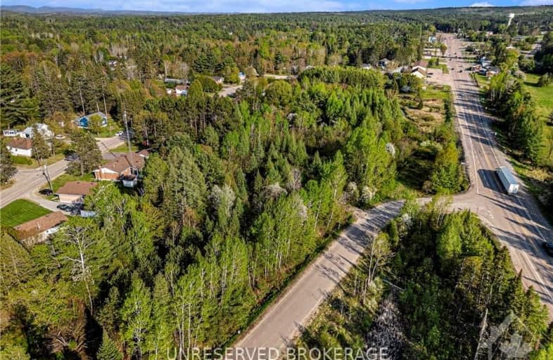 LT3 CON MUNRO Street, Laurentian Hills | Image 1