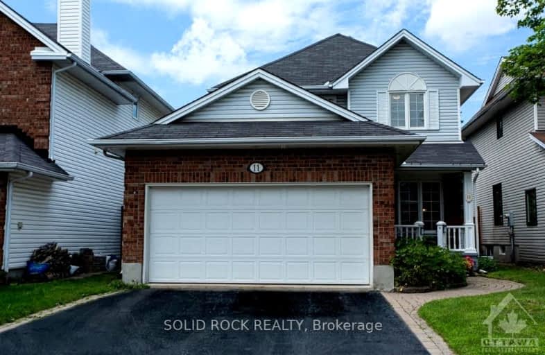 11 ROYAL FIELD Crescent, Barrhaven | Image 1