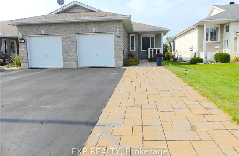 862 EIGHTH Street, Renfrew | Image 1