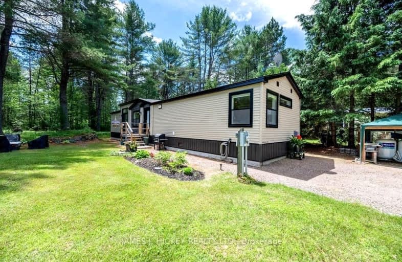 23 HUNTERS RUN Lane, Laurentian Hills | Image 1