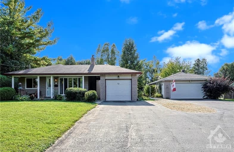 32 Jonathan Pack Street, Stittsville - Munster - Richmond | Image 1