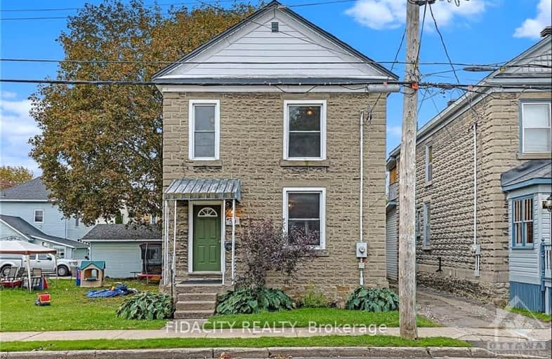 50 McGill Street North, Smiths Falls | Image 1