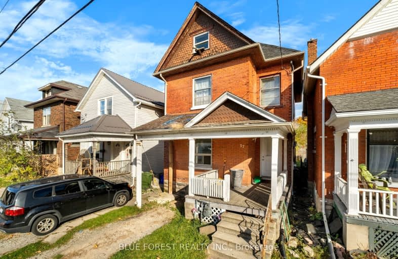 37 John Street, St. Thomas | Image 1