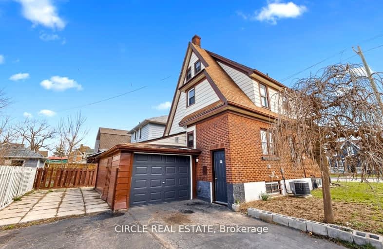 4639 Simcoe Street, Niagara Falls | Image 1