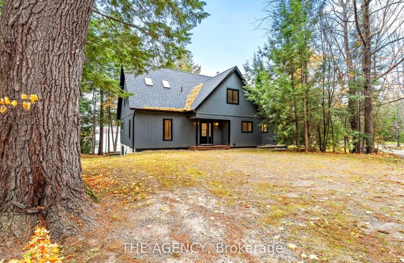 1009 Scotts Boathouse Road, Lake of Bays | Image 1